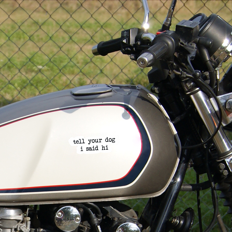 Stiker teks kreatif beri tahu  - Motorcycle Gear For Dogs ulasan dan harga